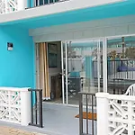 114 Wave Rider Studio On The Beach
