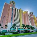 Oceanfront Top Location Modern Resort Lazy River Huge Pool Oasis