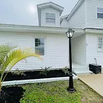 #5 Awesome 3 Bedroom Condo Minutes From The Beach