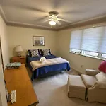 Oz River House