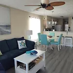 Peaceful Retreat Close To Myrtle Beach!