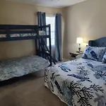 Peaceful Retreat Close To Myrtle Beach!