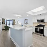 Charming 3Br 2Ba Oceanfront Condo