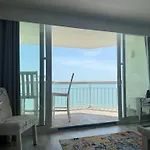 1001 Waters Edge Resort Condo