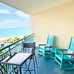Wow! Oceanview 3 Bedroom Condo! Pool & Private Balcony