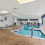 Horizon At 77Th Condo ~ Sleeps 8 ~ 2B/2B ~ Steps To Ocean