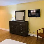*Delightful Family Beach Retreat*Pool, Steps To The Sand*H32-3