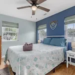 *Comfy N. Myrtle House*3 New Queens*Steps To The Beach*V384