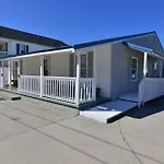 Suns Out Steps To Beach W Private Pool In Cherry Grove