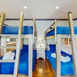 Oz River House
