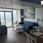 Amazing Ocean Front 2Br 2 Ba - Camelot 911