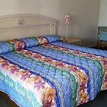Sea Palms Motel