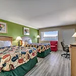 Beachcomber Inn & Suites