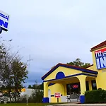 712 Inn
