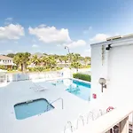 Ocean Towers Resort
