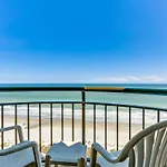 Beachfront Luxury Condo W Private Balcony At Meridian Plaza