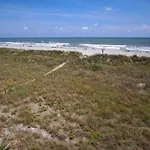 Raintree Condo 2E