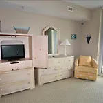 1005 North Tower Condo