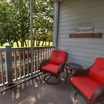 522 Wedgewood Condo