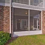 Elegant Myrtle Beach Condo With Resort Pool And Porch!