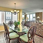 Myrtle Beach Seaside Escape With Beach And Pool Access