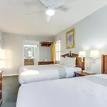 Oceanfront Penthouse At Atlantica Resort Near Boardwalk