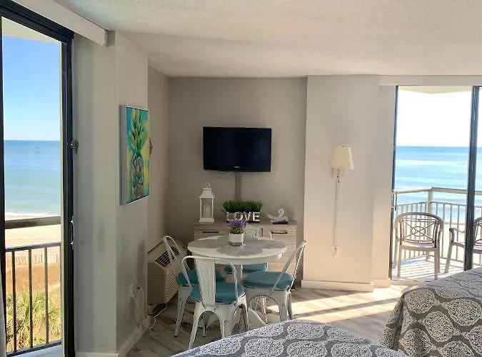 426 Belle Vue Magnificent Oceanfront Studio With Two Balconies