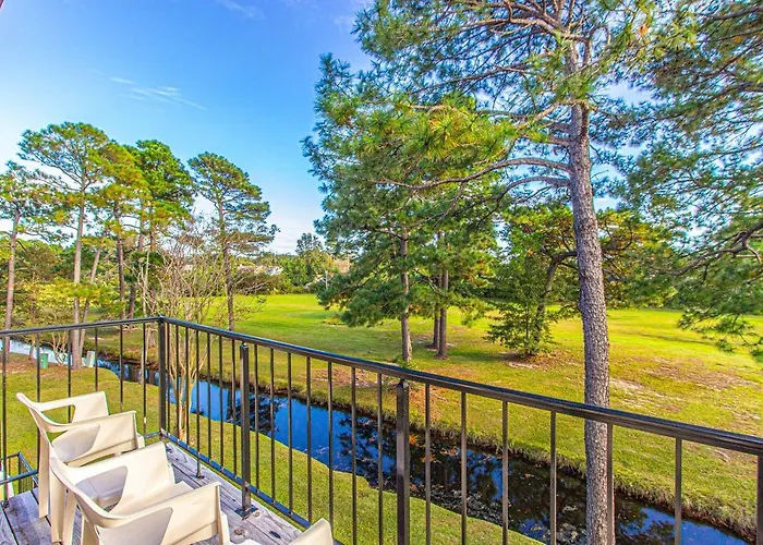 Plantation Golf Villas 2 Miles To The Beach! Sleeps 6