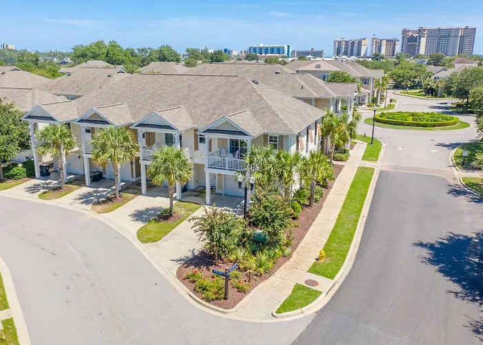 Chic North Myrtle Beach Villa Resort Amenities!