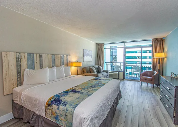 Landmark Resort King Suite Unit 716 Beautifully Renovated Sleeps 4
