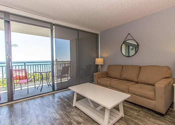 Modern Oceanfront Double Queen Apartment Sleeps 6! Ocean Forest Plaza 607