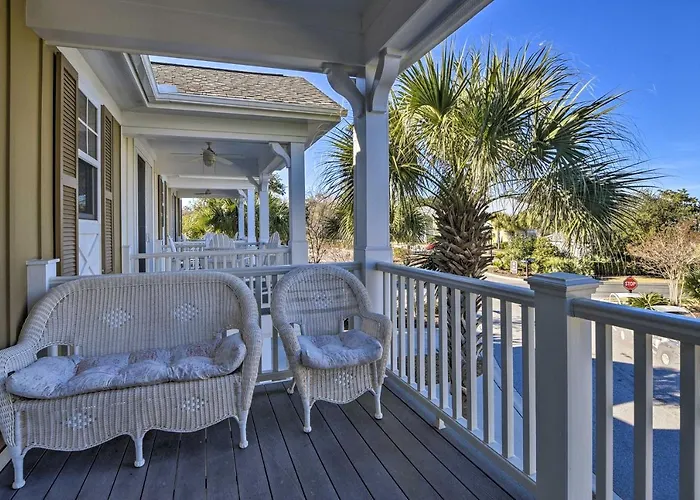 N Myrtle Beach Townhome With Upscale Amenities