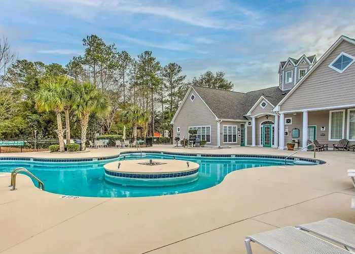 Myrtle Beach Condo With Pool Access!