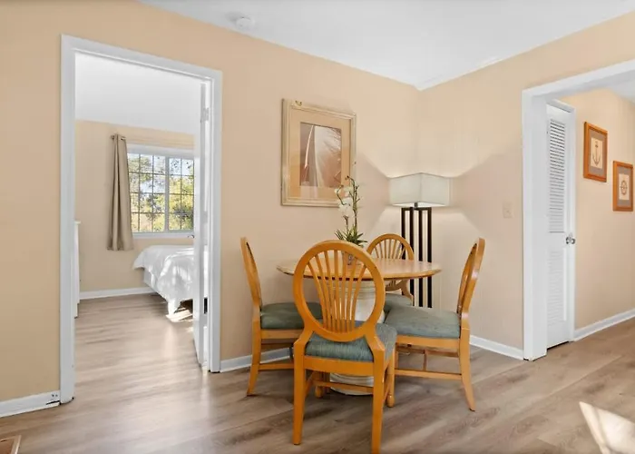 Cozy 2Br Apartment Close To The Beach