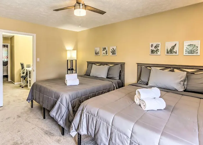 Charming Myrtle Beach Townhome Walk To Beach