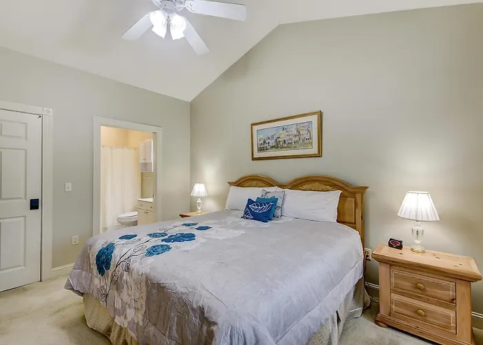 Magnolia Pointe 305