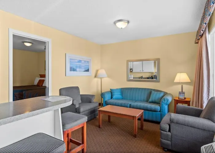 Charming 1Br With Pool And Direct Beach Access