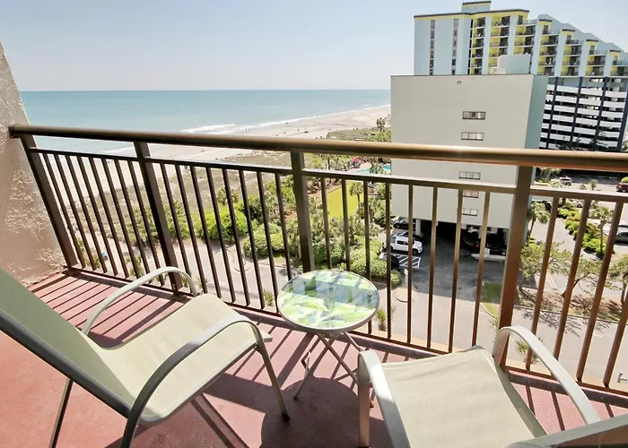 Caravelle Resort 806
