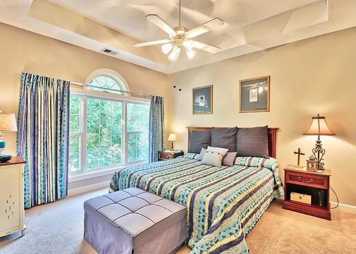 533 Wedgewood Home