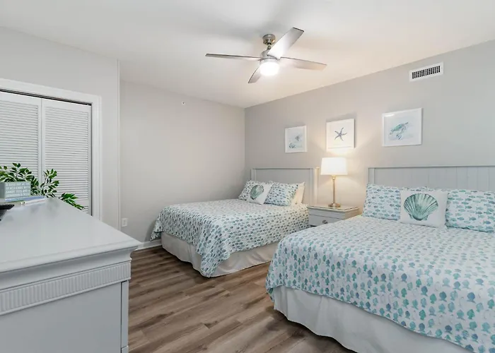 Ocean View 3 Bedroom Unit At Royale Palms-907 Condo