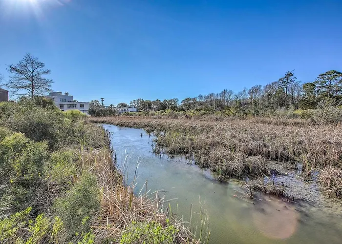 Family-Friendly Myrtle Beach Condo And Pool Access