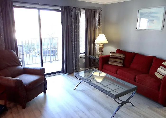 Sandpiper Cottage- A251 Myrtle Beach Resort