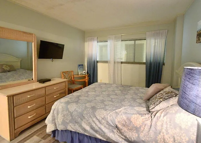 Shoreham Towers I 6C Condo