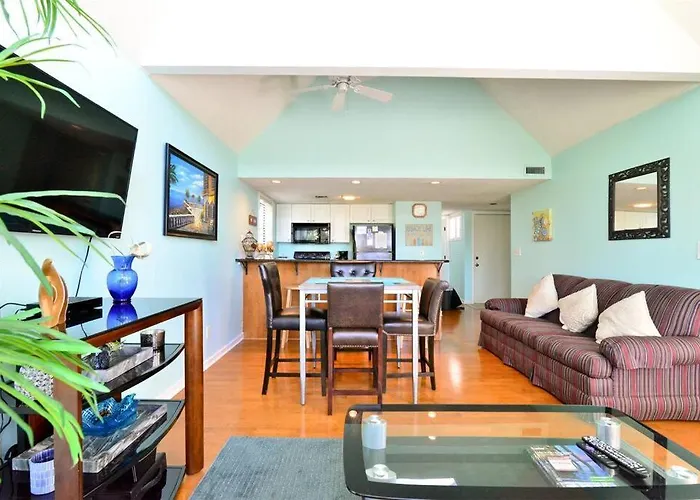 5 Min Walk To Beach With Pools Hot Tub Restaurant Grills