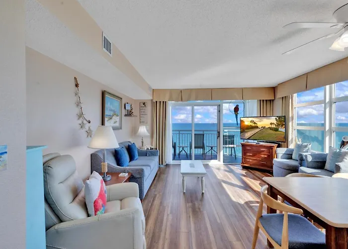Carolinian Corner Gem Views!
