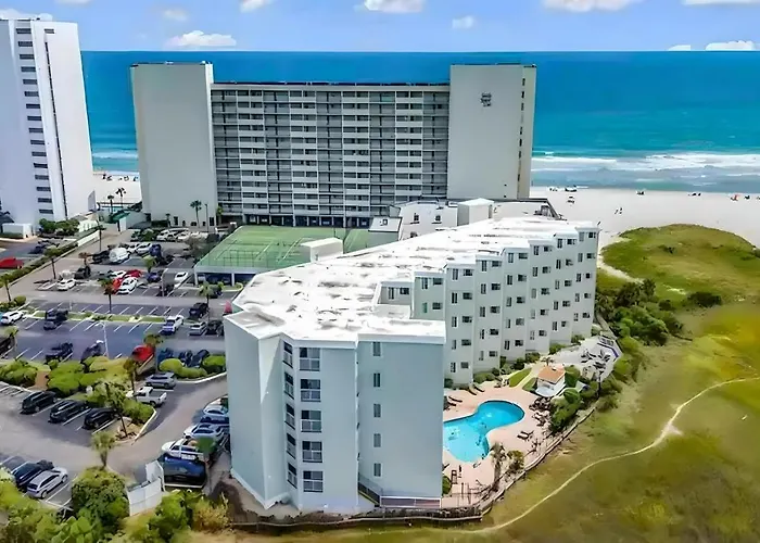 Sands Beach Club 406, W/ Balcony + Beach Access!