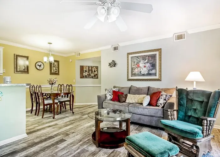 Retreat At Glenns Bay F202