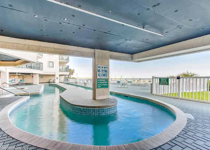 Ocean Bay Club 101 - Oceanfront - Ocean Drive Section