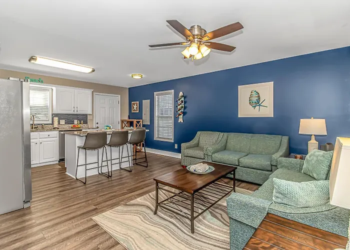 Immaculate Ocean Lakes Beach House! \