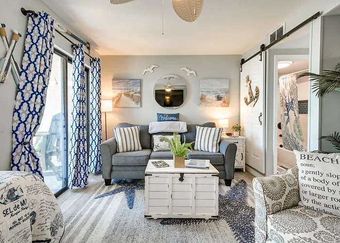 Renovated Oceanfront Resort Condo With Balcony